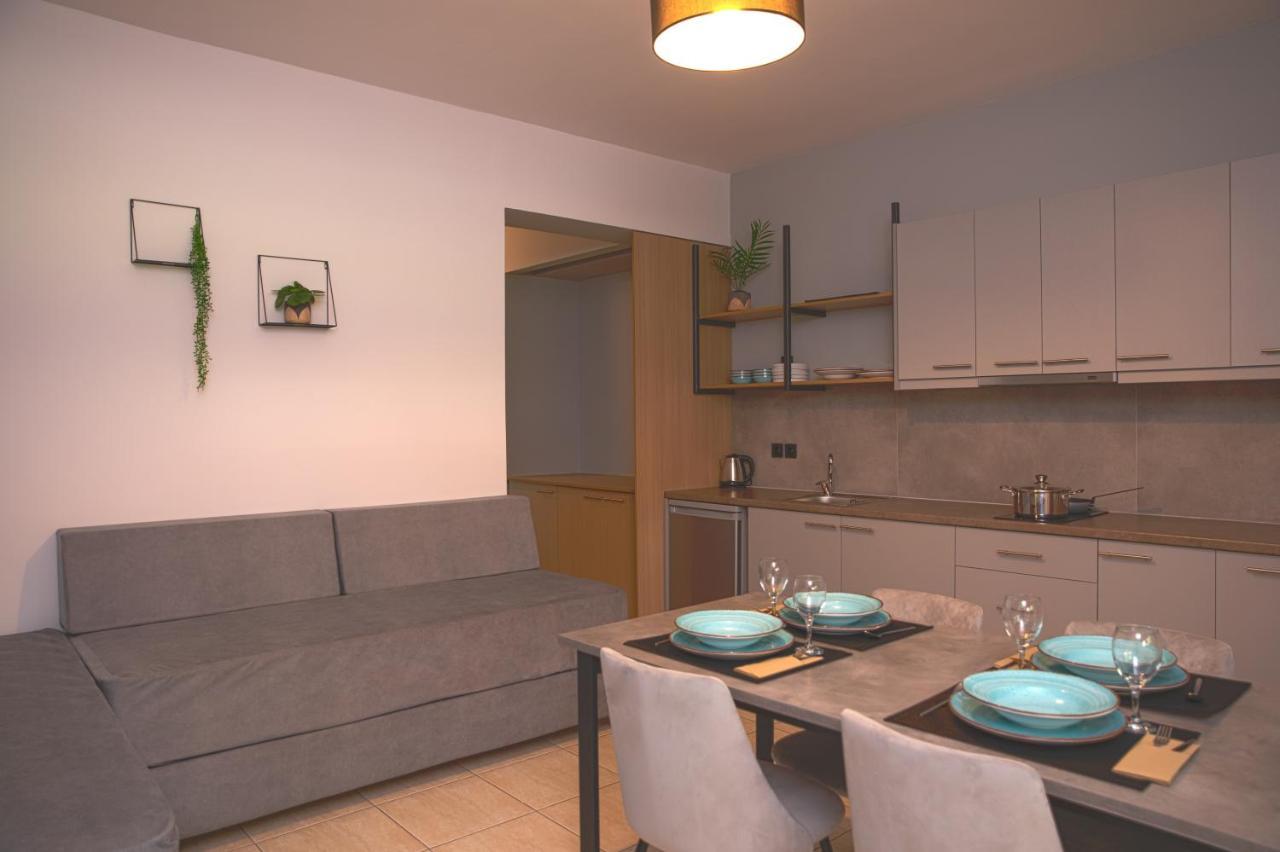 Philippos & Alexandros Apartments Tigkaki  Ngoại thất bức ảnh