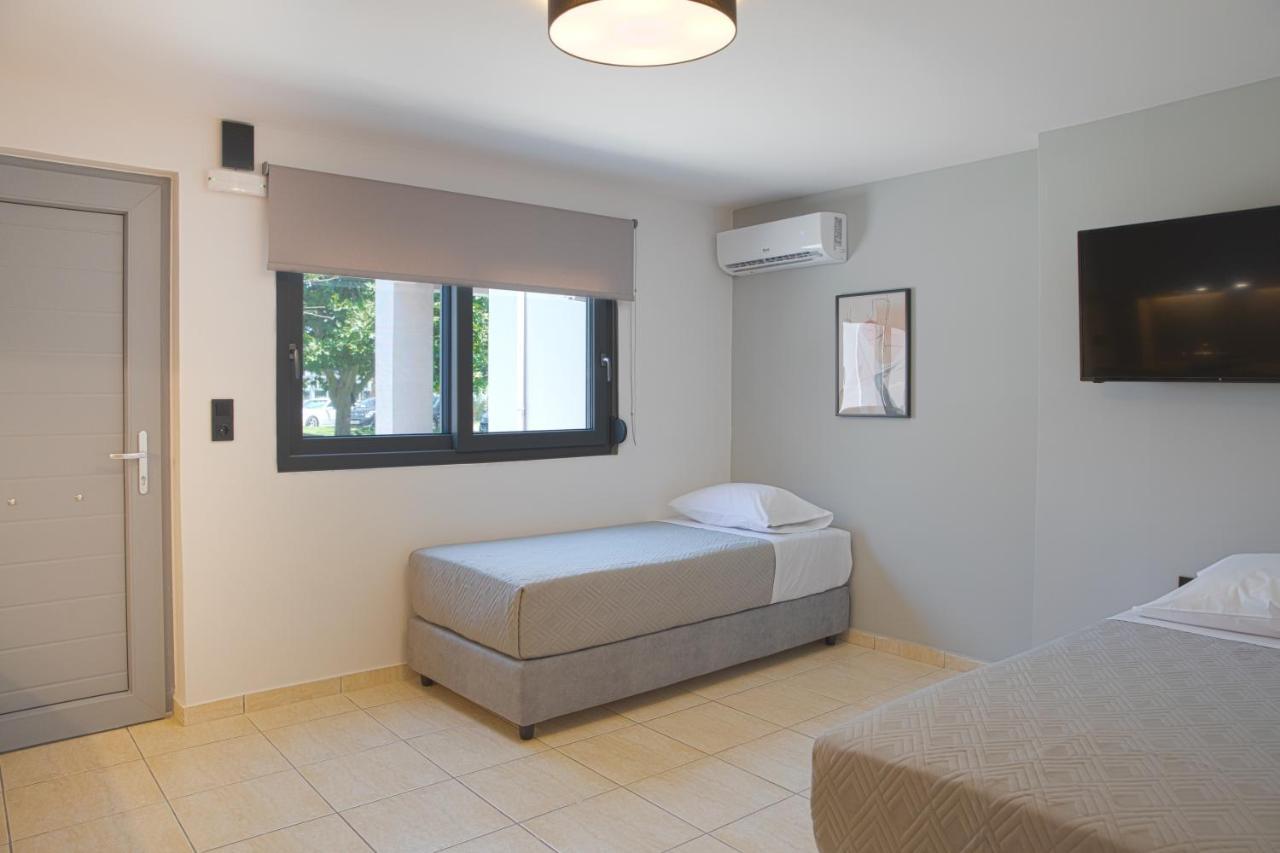 Philippos & Alexandros Apartments Tigkaki  Ngoại thất bức ảnh