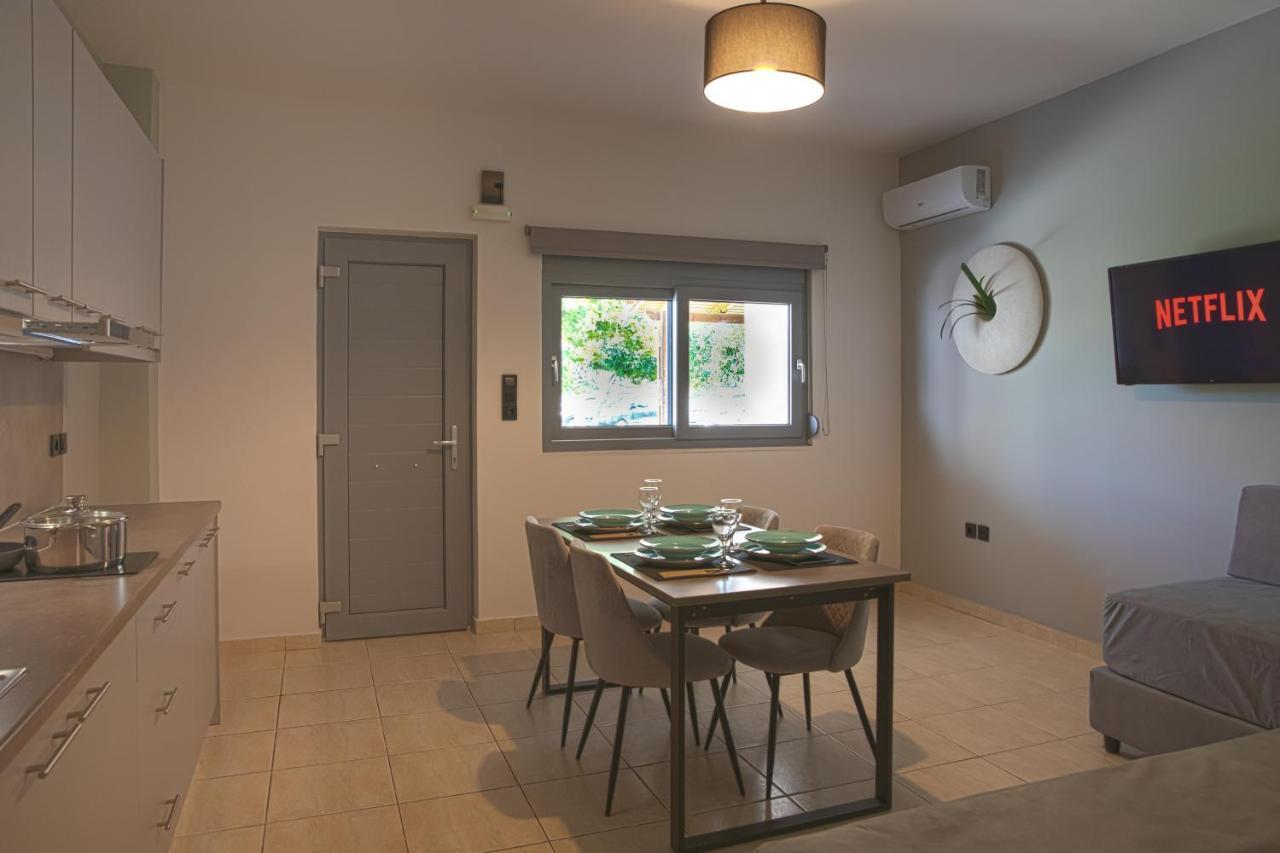 Philippos & Alexandros Apartments Tigkaki  Ngoại thất bức ảnh